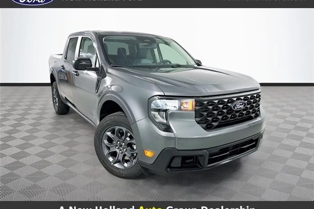 2025 Ford Maverick XLT photo 1