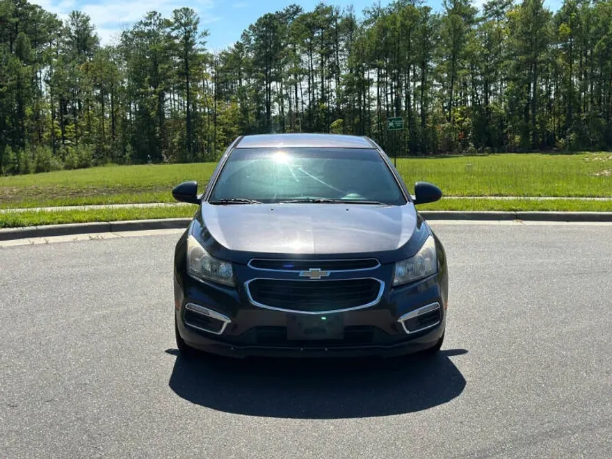 2016 Chevrolet Cruze photo 1
