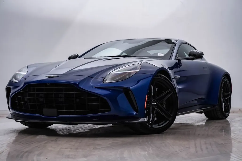 2025 Aston Martin Vantage AM6 photo 1