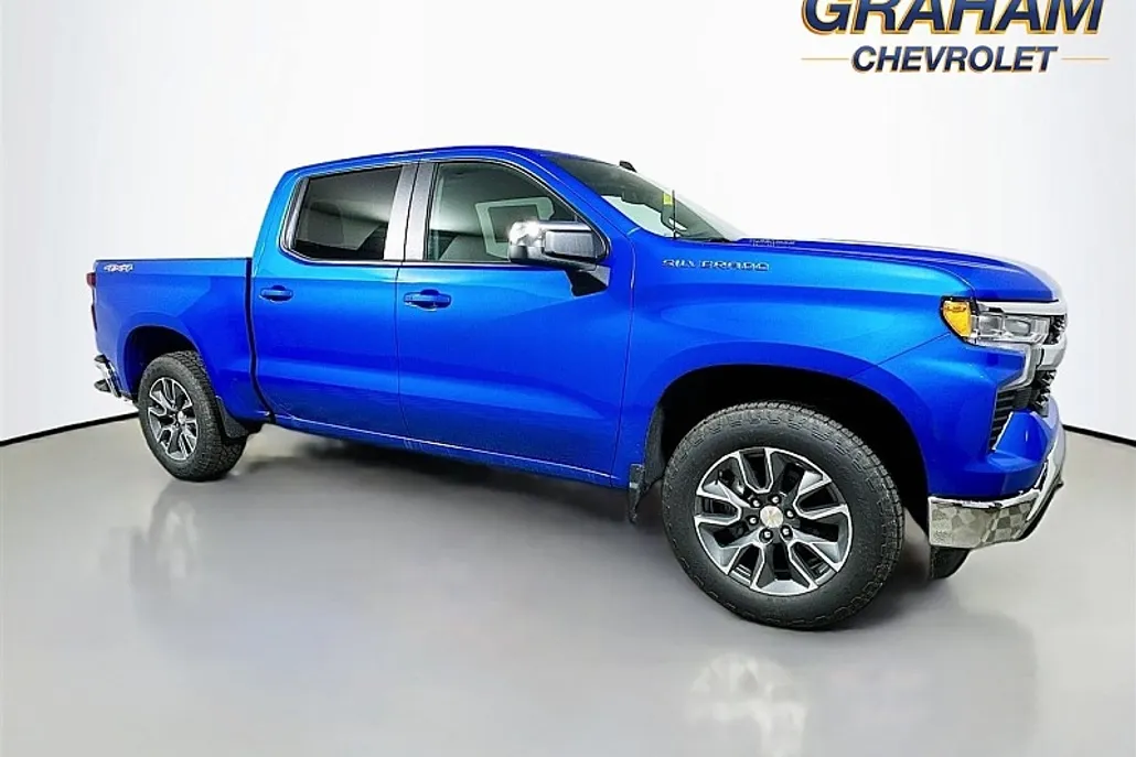 2025 Chevrolet Silverado 1500 LT photo 1