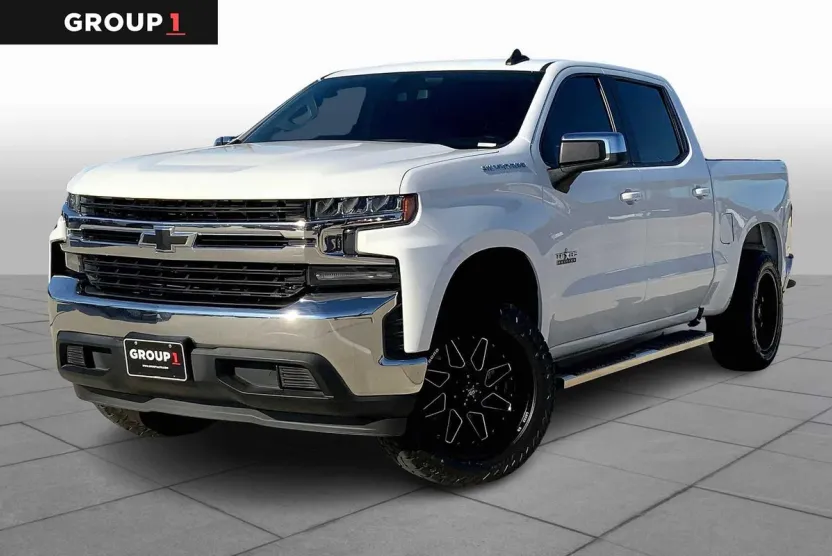 2020 Chevrolet Silverado 1500 LT photo 1