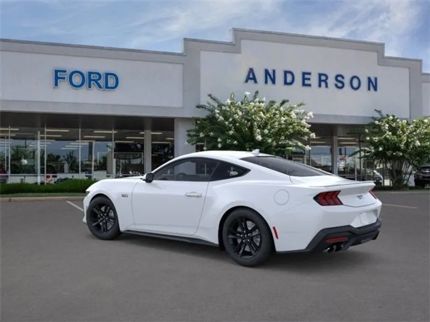 2025 Ford Mustang GT photo 1