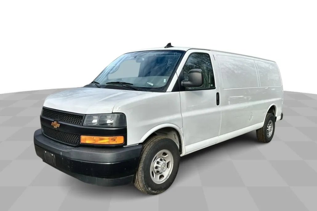 2022 Chevrolet Express Cargo 2500 Van photo 1