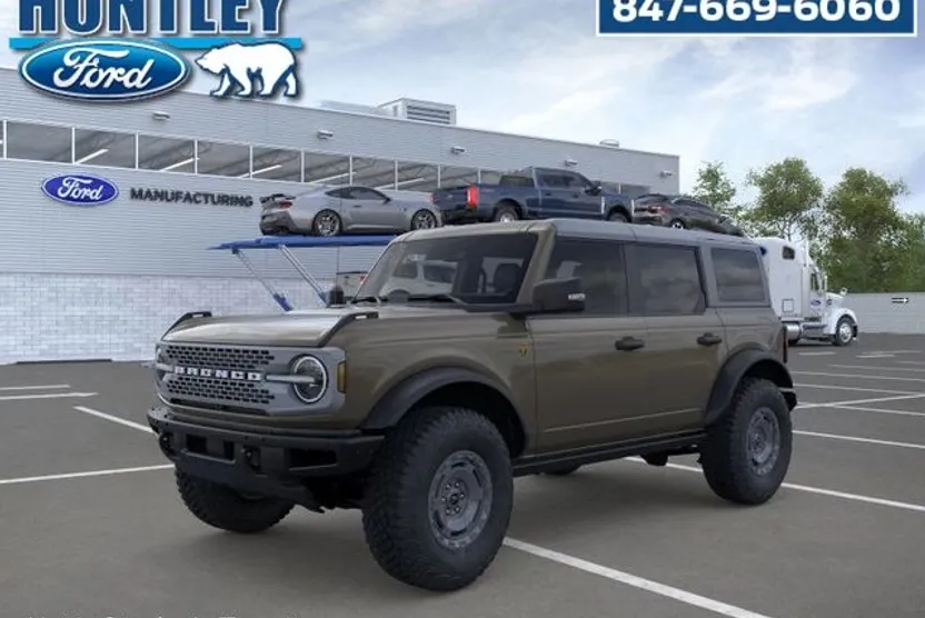 2025 Ford Bronco Badlands photo 1