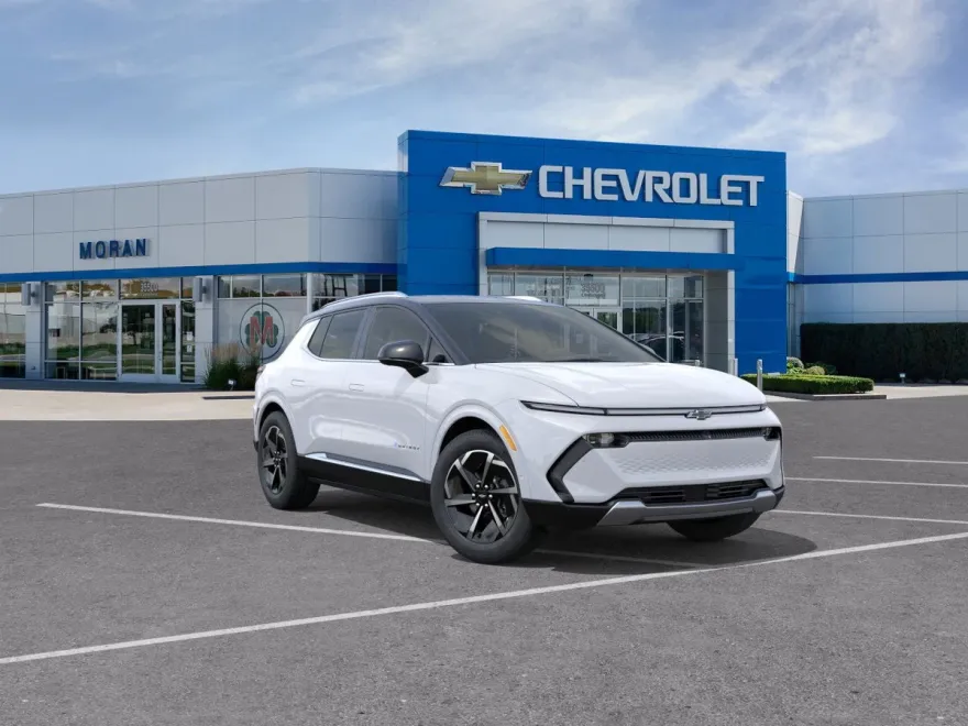 2025 Chevrolet Equinox EV 1LT photo 1