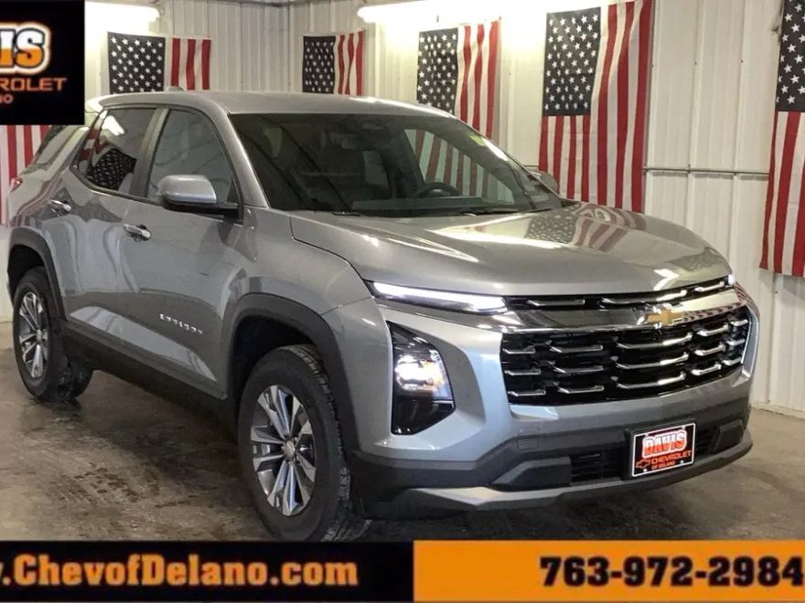 2026 Chevrolet Equinox LT photo 1