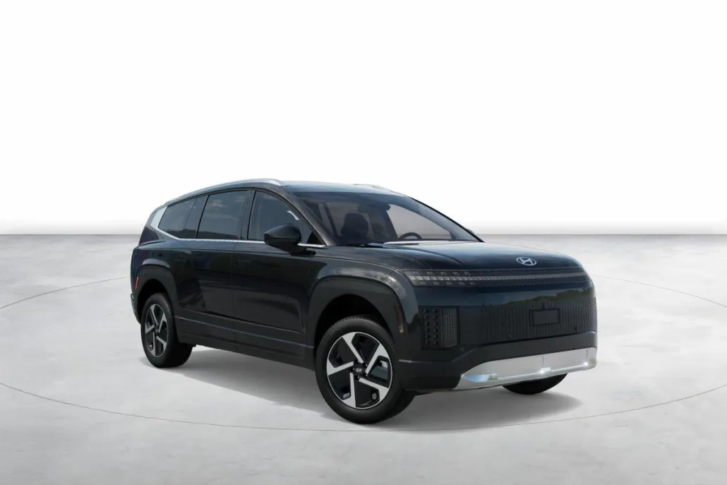 2026 Hyundai Ioniq photo 1
