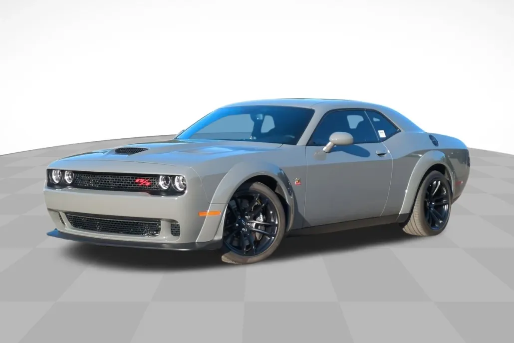 2023 Dodge Challenger R/T Scat Pack photo 1