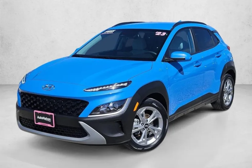 2023 Hyundai Kona SEL photo 1