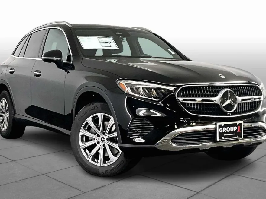 2026 Mercedes Benz GLC 300 4MATIC photo 1