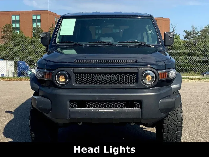 2008 Toyota FJ Cruiser Base photo 1
