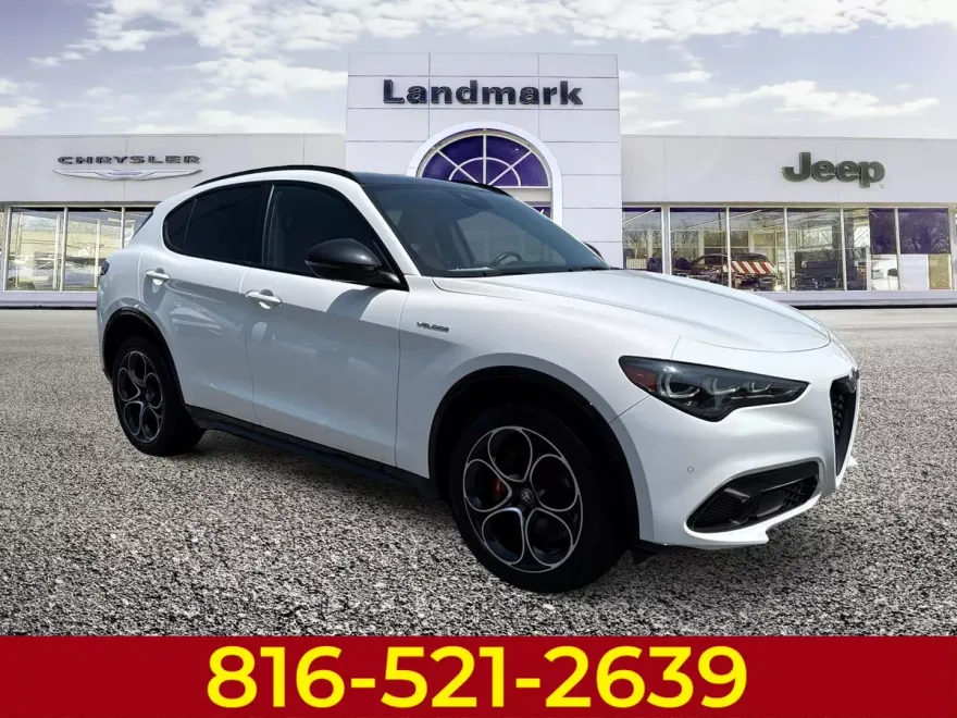2024 Alfa Romeo Stelvio Tributo Italiano photo 1