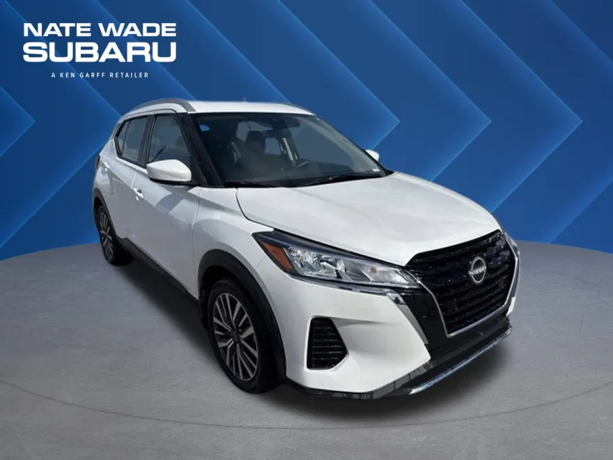 2023 Nissan Kicks SV photo 1