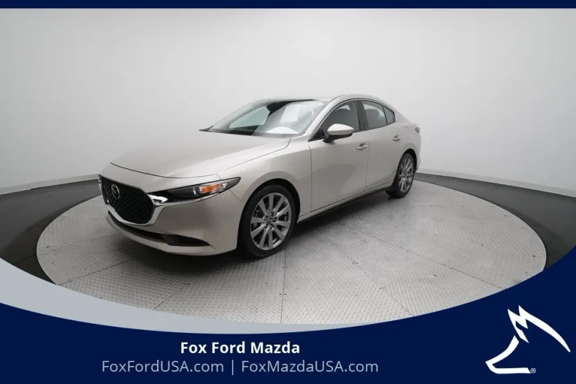 2023 Mazda Mazda3 2.5 Select photo 1