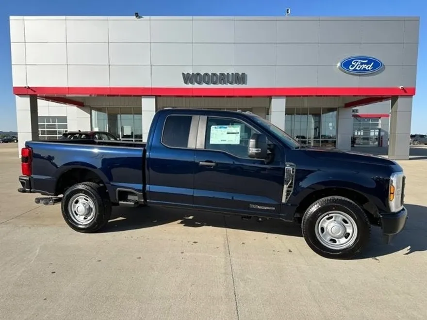 2024 Ford F-350 XL photo 1