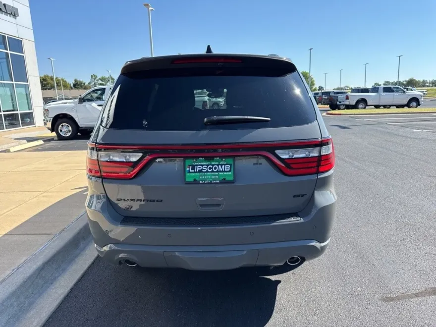 2025 Dodge Durango GT Blacktop photo 1