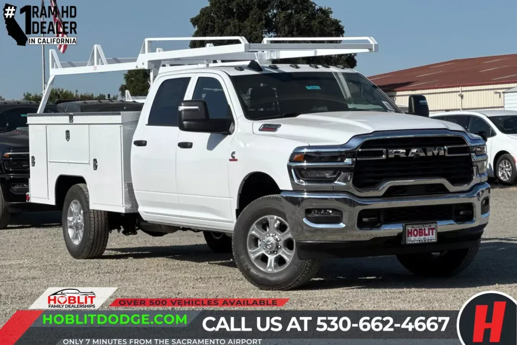2025 Ram 3500 Tradesman photo 1