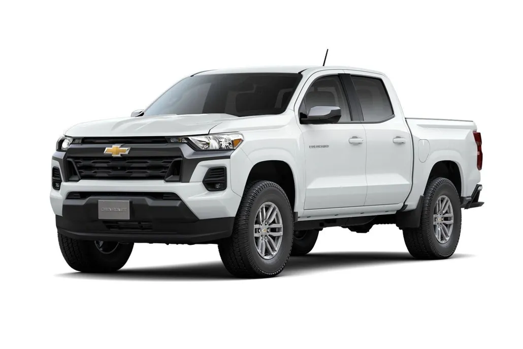2024 Chevrolet Colorado LT photo 1