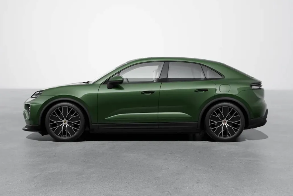 2025 Porsche Macan Electric 4 photo 1