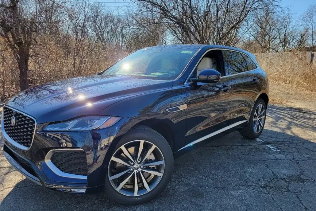 2026 Jaguar F-PACE P250 R-Dynamic S photo 1