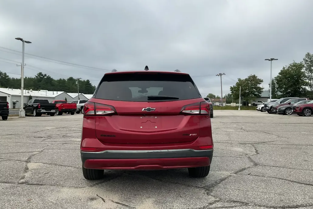 2022 Chevrolet Equinox RS photo 1