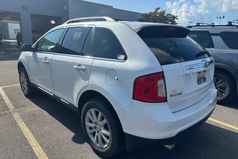 2014 Ford Edge Limited photo 1