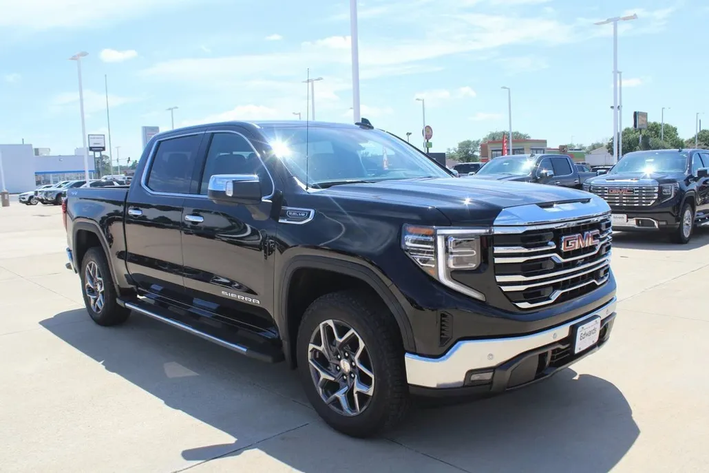 2025 Gmc Sierra 1500 SLT photo 1
