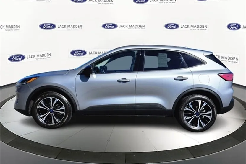2022 Ford Escape SE photo 1