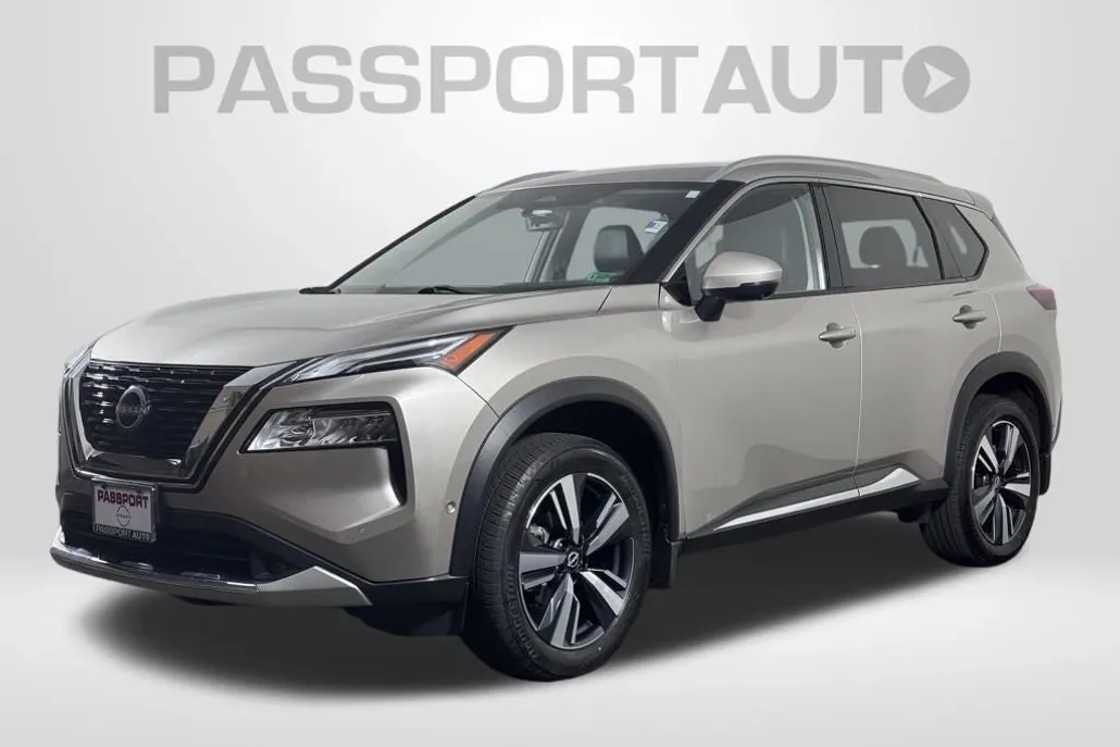 2022 Nissan Rogue Platinum photo 1