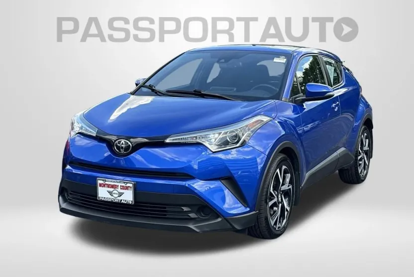 2018 Toyota C-HR XLE photo 1