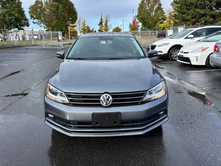2015 Volkswagen Jetta 1.8T SEL photo 1