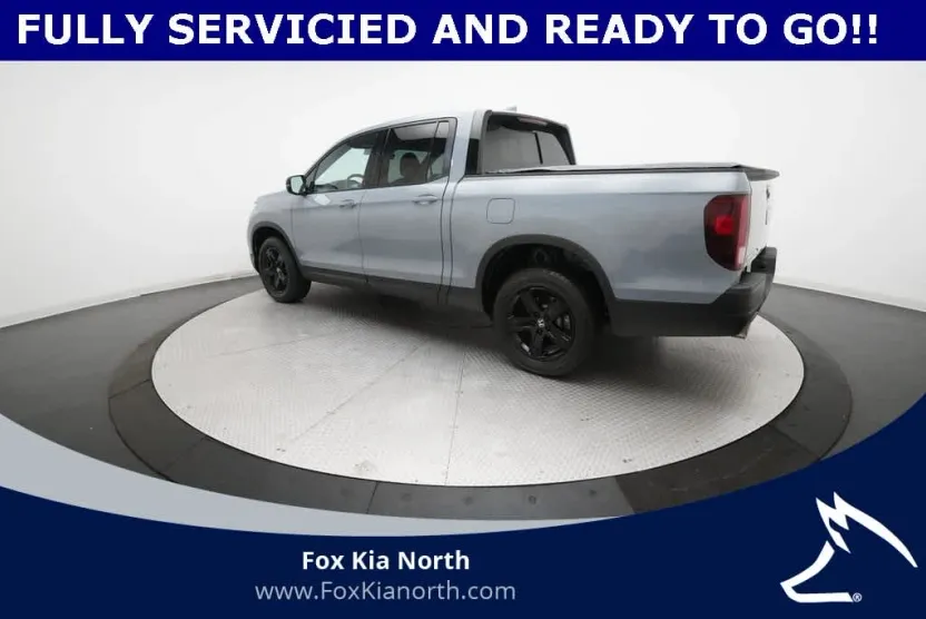 2022 Honda Ridgeline Black Edition photo 1