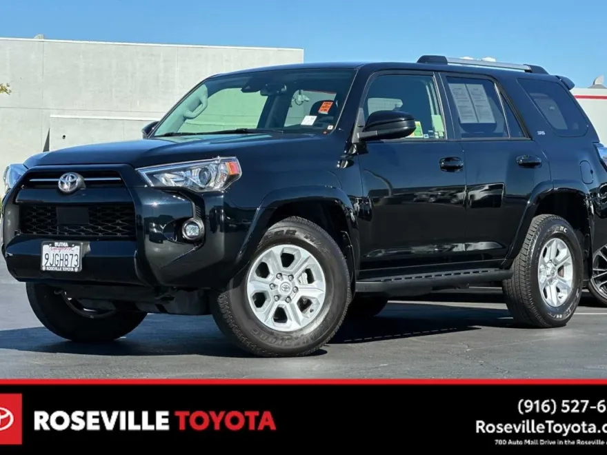 2023 Toyota 4Runner SR5 photo 1