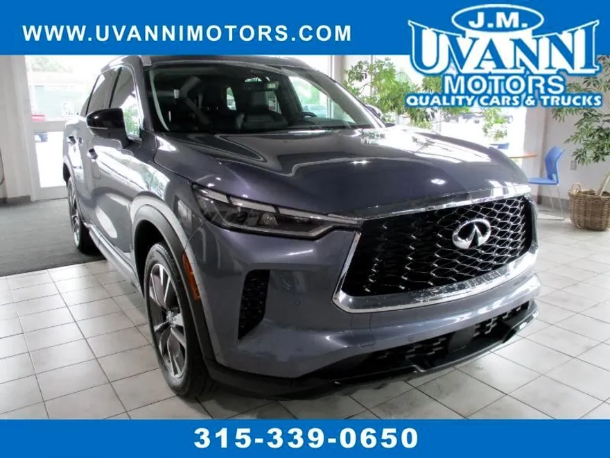 2023 Infiniti QX60 Luxe AWD photo 1