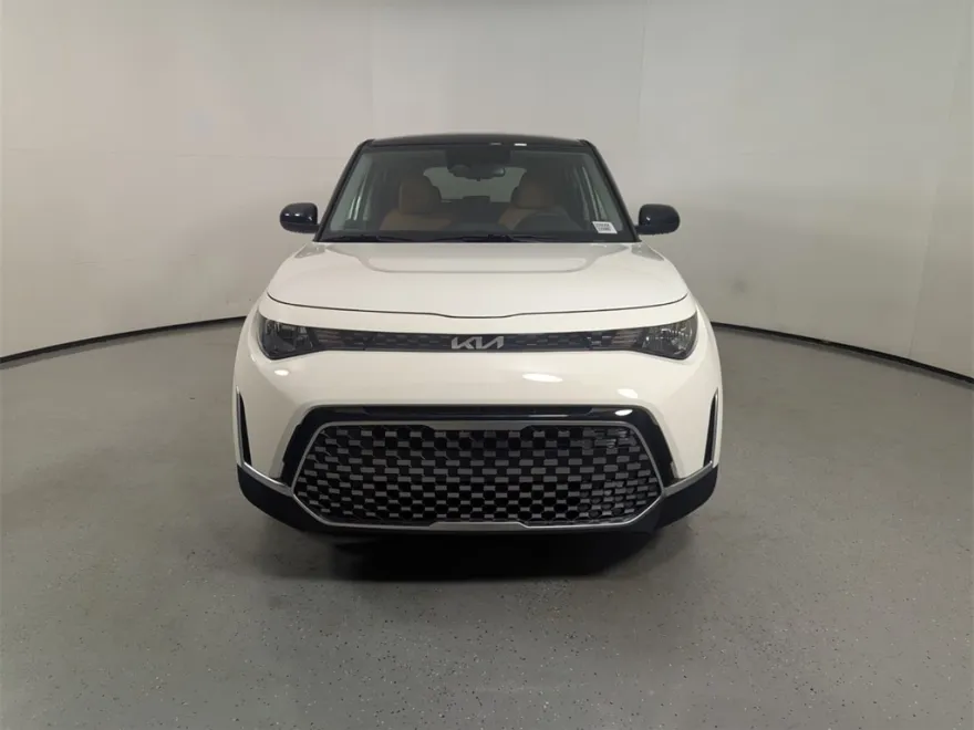 2025 Kia Soul EX photo 1