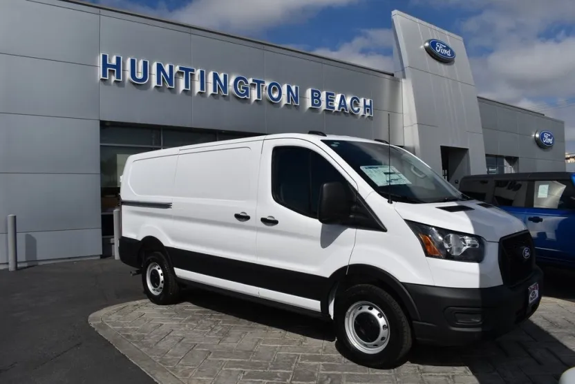 2026 Ford Transit photo 1