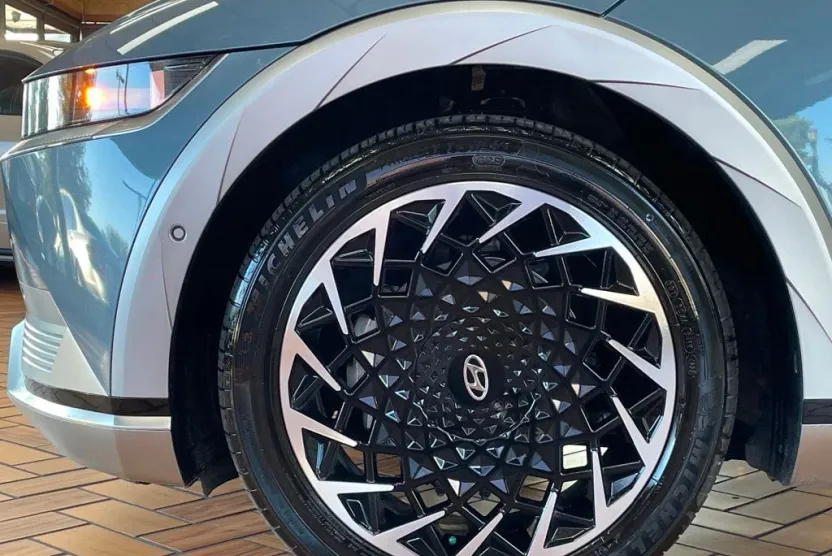 2023 Hyundai Ioniq 5 Limited photo 1
