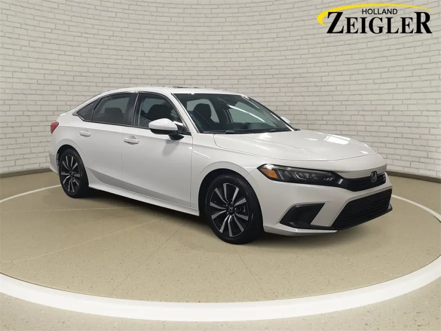 2023 Honda Civic EX photo 1