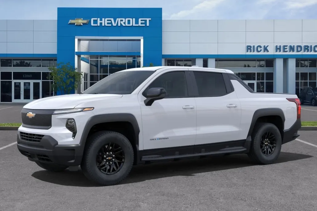 2024 Chevrolet Silverado EV Work Truck photo 1