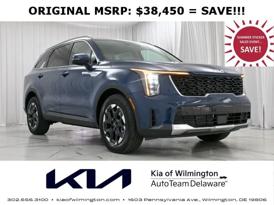 2025 Kia Sorento S photo 1