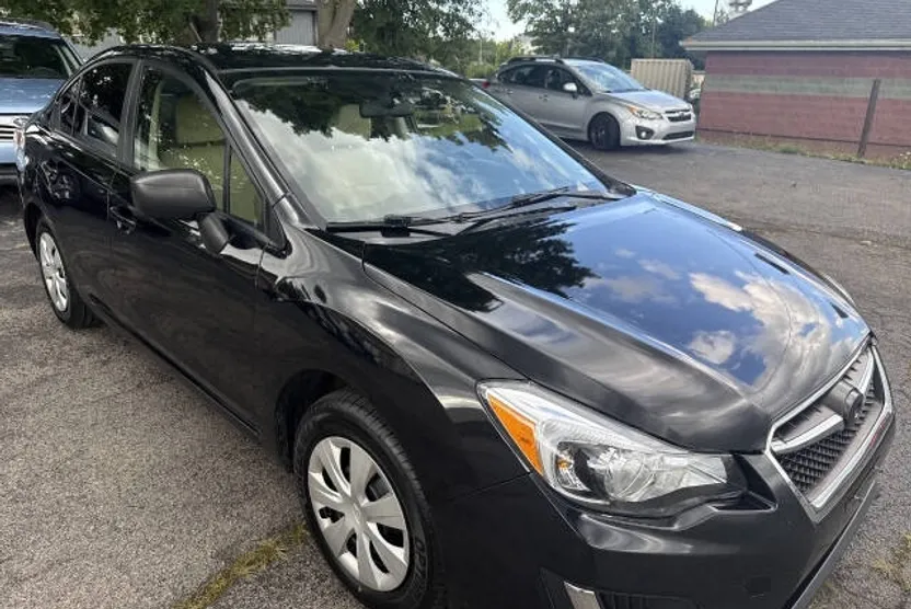 2016 Subaru Impreza 2.0i photo 1