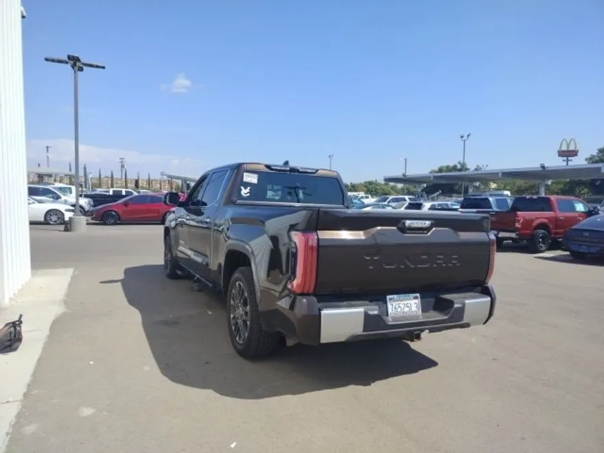 2022 Toyota Tundra Limited photo 1