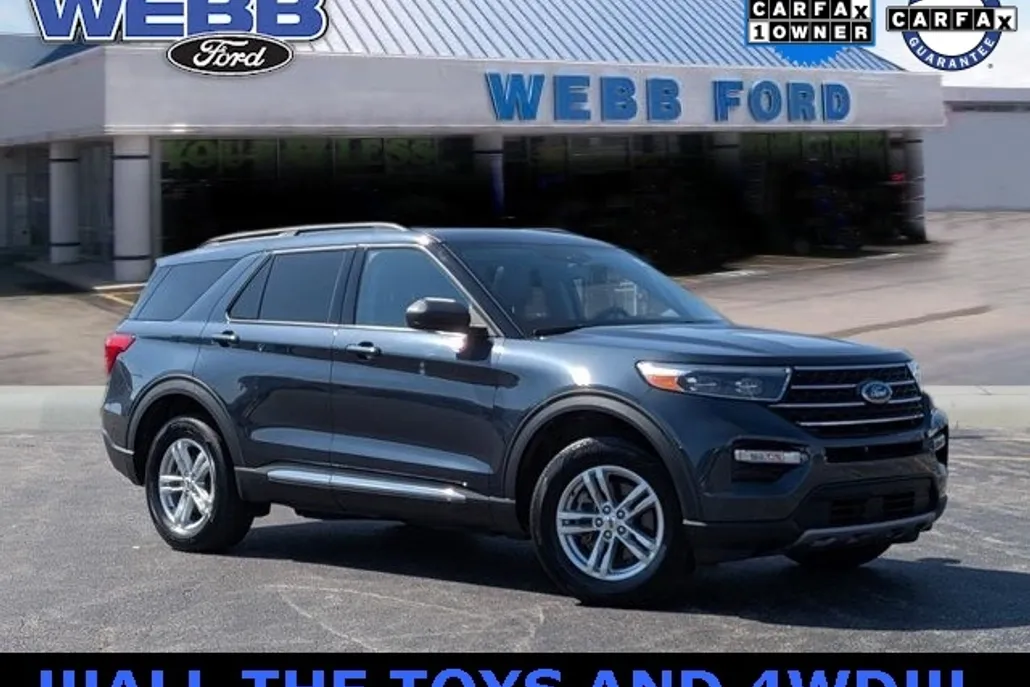2022 Ford Explorer XLT photo 1