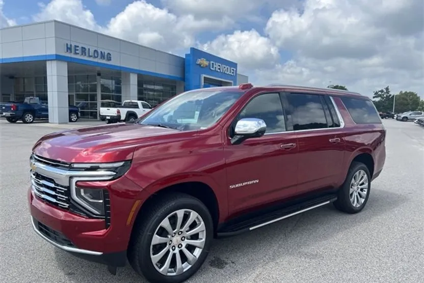 2025 Chevrolet Suburban Premier photo 1