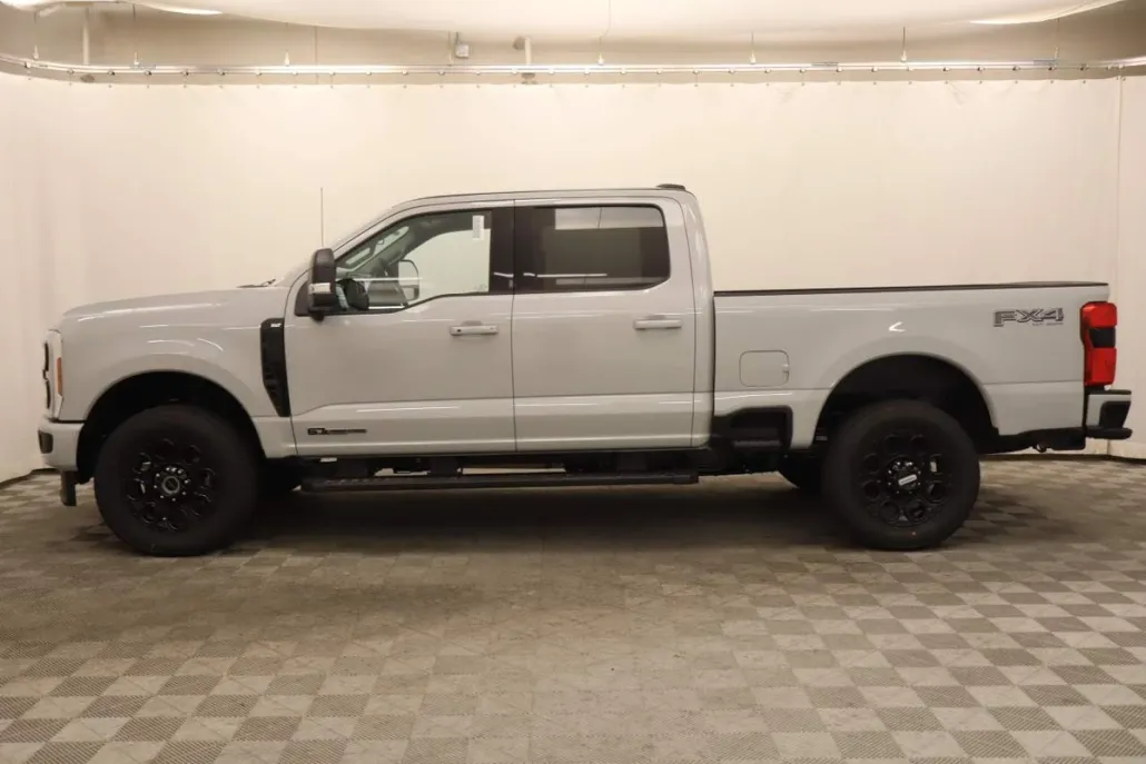 2025 Ford F-250 XLT photo 1