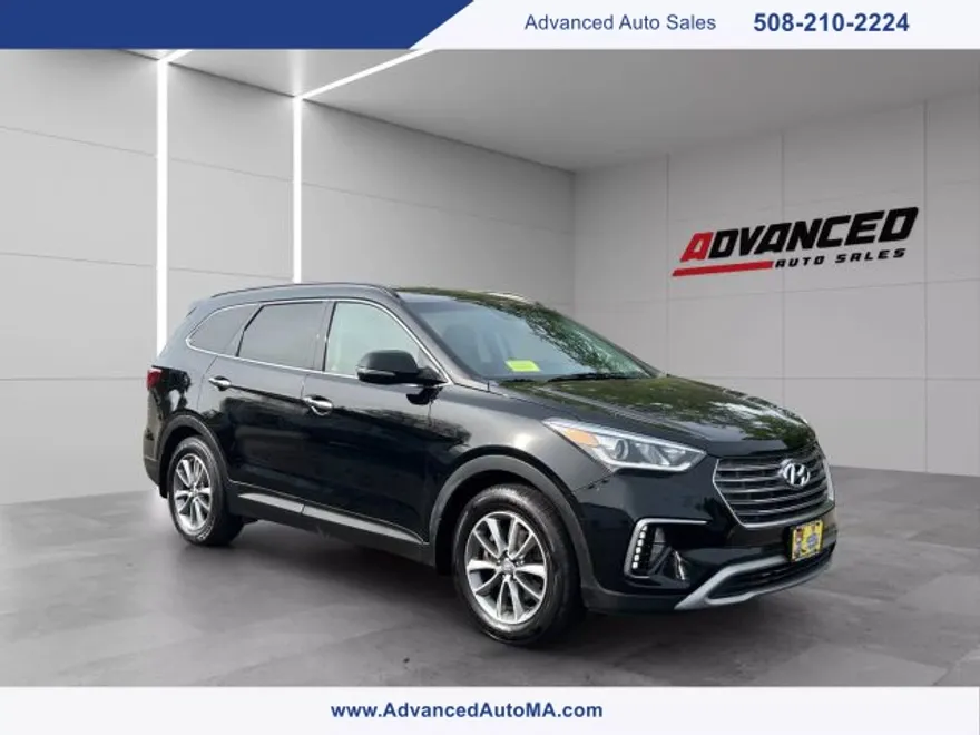 2018 Hyundai Santa Fe SE Sport photo 1