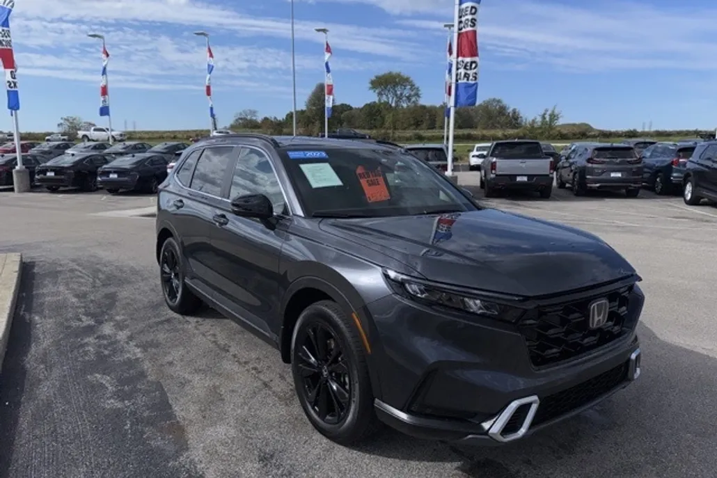 2023 Honda CR-V Hybrid Sport Touring photo 1