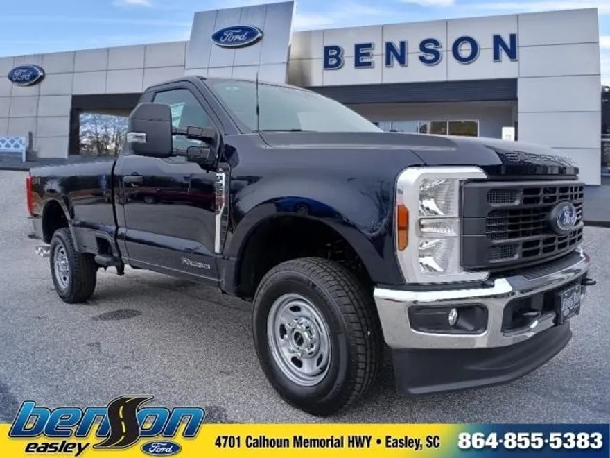 2025 Ford F-250 XL photo 1