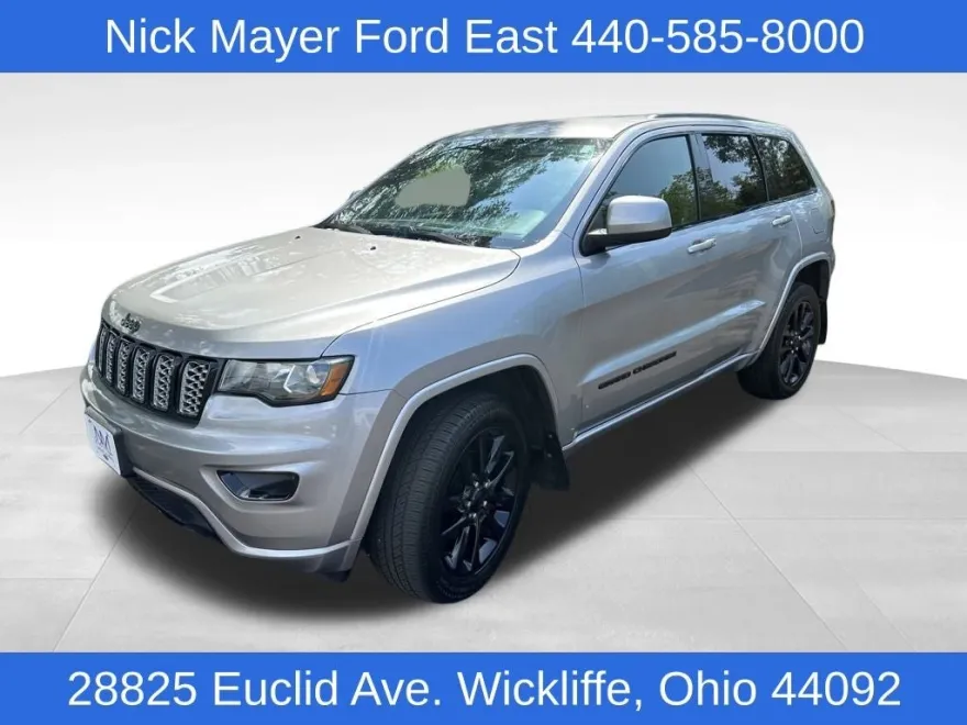 2018 Jeep Grand Cherokee Altitude photo 1