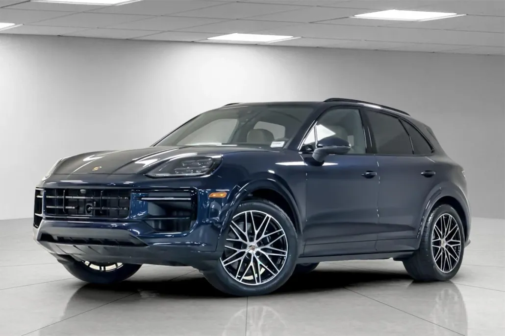 2025 Porsche Cayenne photo 1